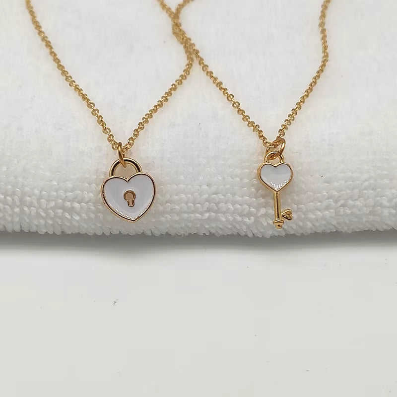 2 Pcs/Set Couple Necklace for Women and Men Silver Color Heart Pendant Paired Necklace Fashion Necklace Gifts for Women